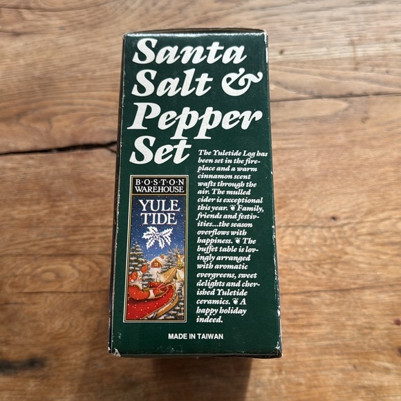Boston Warehouse Yuletide Santa Salt and Pepper Shakers - Picture 2 of 5